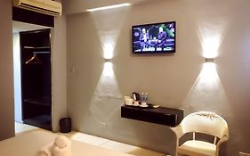 De Choice Hotel  3*